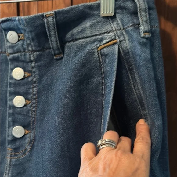 EUC Pilcro Arin Barrel Leg Blue Denim Jeans - Picture 5 of 12